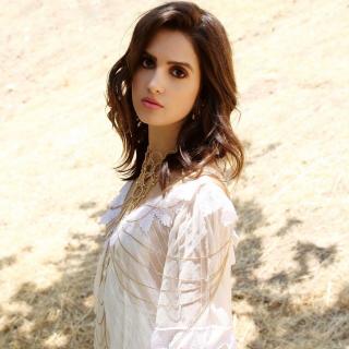 Laura Marano [1080x1080] [194.13 kb]