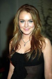 Lindsay Lohan [330x496] [23.03 kb]