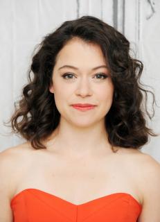 Tatiana Maslany [740x1022] [123.41 kb]