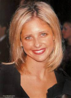 Sarah Michelle Gellar [450x622] [36.52 kb]