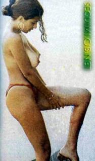 Sabrina Ferilli in Topless [277x471] [23.16 kb]