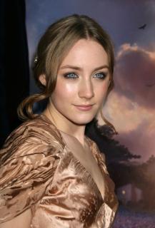 Saoirse Ronan [404x594] [59.19 kb]