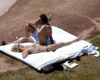 Sharon Stone dans Topless [678x546] [46.56 kb]