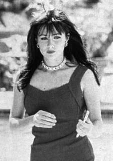 Shannen Doherty [449x638] [38.76 kb]