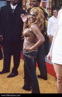 Lil Kim [364x570] [36.69 kb]