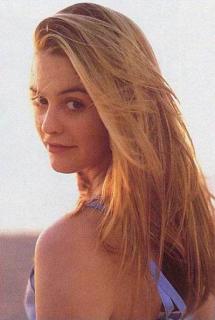 Alicia Silverstone [399x593] [62.14 kb]