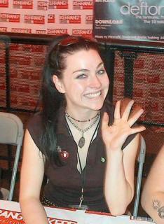 Amy Lee [293x400] [31.08 kb]