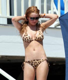 Lindsay Lohan [1443x1696] [195.39 kb]