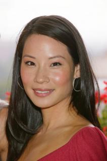 Lucy Liu [1243x1869] [221.59 kb]