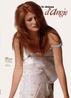 Angie Everhart [472x648] [48.66 kb]