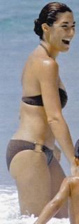 Raquel Revuelta Armengou in Bikini [355x1000] [55.06 kb]
