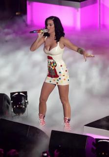 Katy Perry [558x800] [41.07 kb]