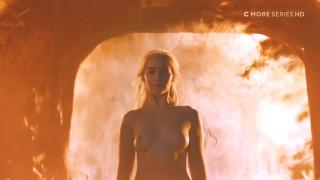 Emilia Clarke in Game Of Thrones Nude [1920x1080] [139.76 kb]