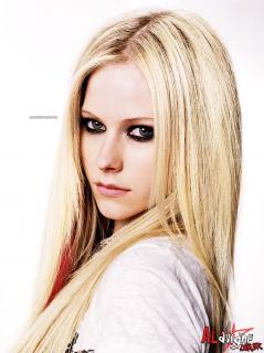 Avril Lavigne [1000x1334] [281.36 kb]
