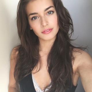 Jessica Clements [1280x1280] [267.52 kb]