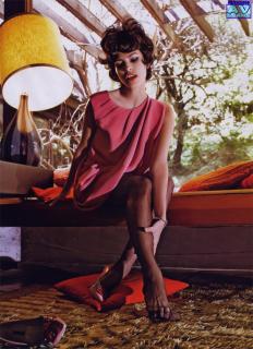 Eva Mendes in Vogue [1092x1500] [233.86 kb]