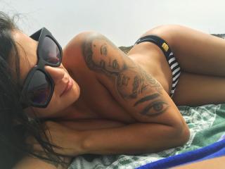 Lola Ortiz na Bikini [1080x810] [117.32 kb]