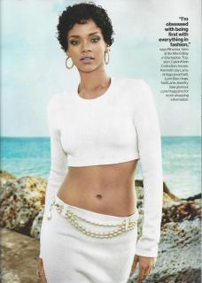 Rihanna in Glamour [800x1119] [116.13 kb]