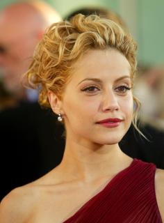 Brittany Murphy [2220x3000] [494.6 kb]