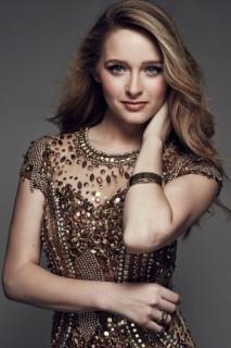 Greer Grammer [300x450] [39.06 kb]