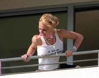Britney Spears [847x667] [43.99 kb]