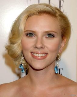 Scarlett Johansson [1200x1515] [230.49 kb]