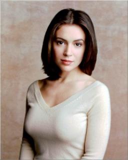 Alyssa Milano [480x600] [30.97 kb]