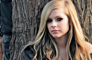 Avril Lavigne [4288x2839] [1853.66 kb]