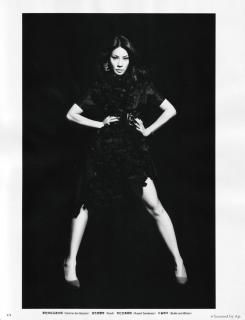 Lucy Liu dans Vogue [919x1200] [68.73 kb]