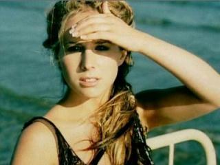 Lucie Silvas [399x300] [20.83 kb]