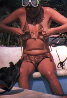 Marta Sánchez in Bikini [417x603] [39.6 kb]