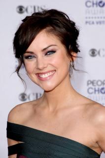 Jessica Stroup [2001x3000] [522.79 kb]