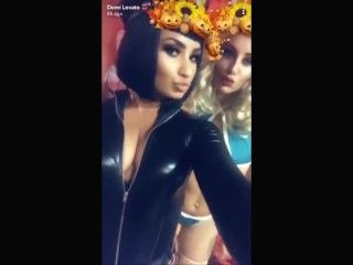 Video Demi Lovato As A Sexy Cop