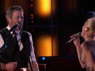 Video Blake Shelton & Gwen Stefani Have Eye Sex (pt. 1)