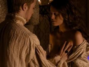 Video Elisabeth Larena Desnuda En Carlos Rey Emperador